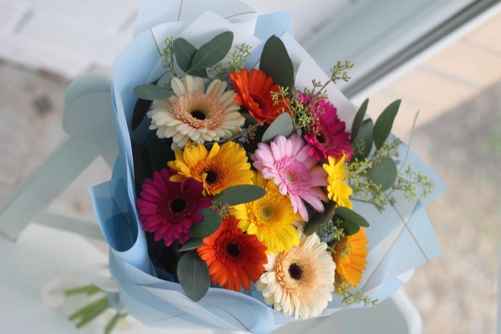 Букет цветов из: Герберы в Котово Новгородская область