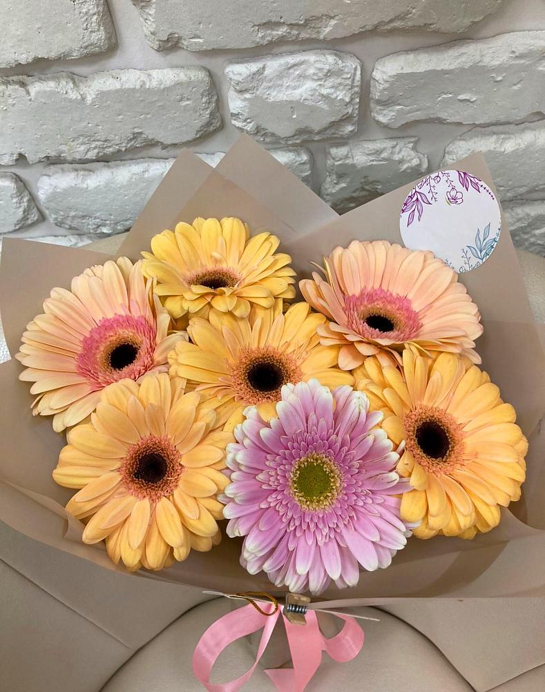Букет цветов из: Герберы в Котово Новгородская область