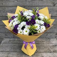 Букет цветов из:  Ирисы, Хризантемы и Ромашки в Котово Новгородская область