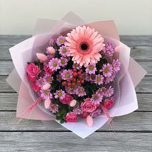 Букет цветов из:  Розы, Герберы и Хризантемы в Котово Новгородская область
