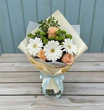 Букет цветов из:  Герберы, Розы и Хризантемы в Котово Новгородская область